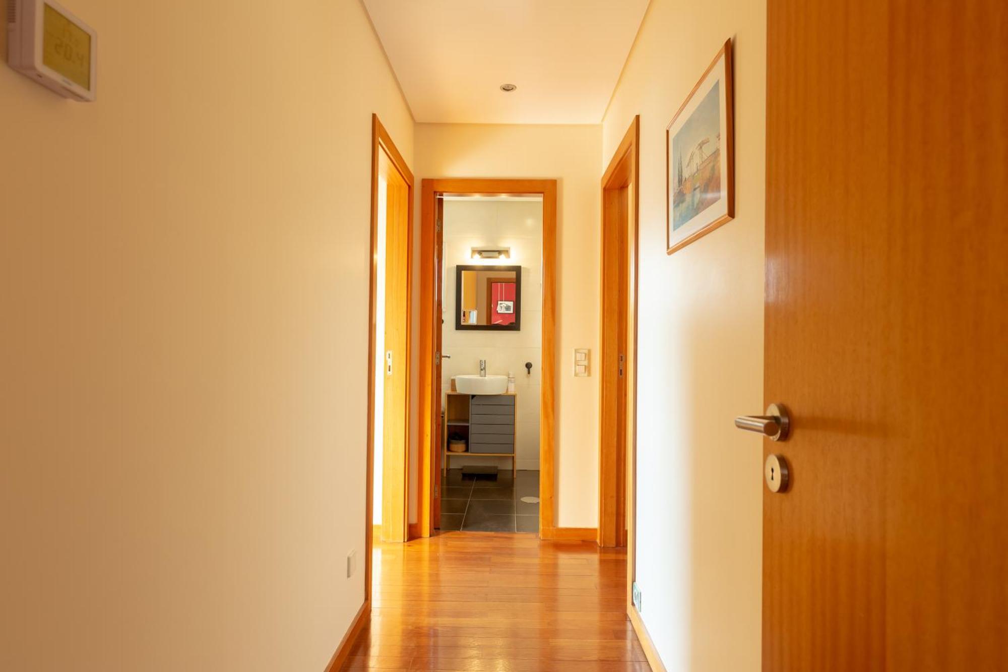 Francos Relaxing Apartment By The Metro OOporto Exterior foto